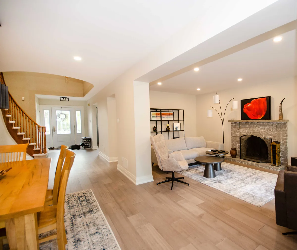 Transitional Farmhouse Kitchen Renovation in Pickering