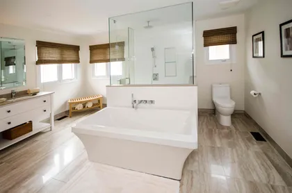 Coastal Cool Ensuite - Image 6