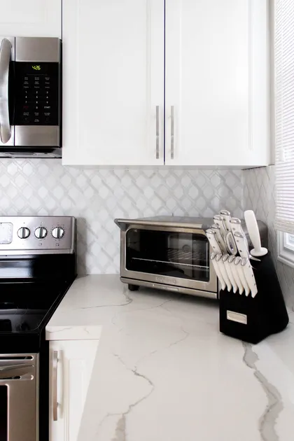 Petit Kitchen with Hidden Storage - Image 8