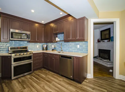 Glam Meets Industrial - Image 12