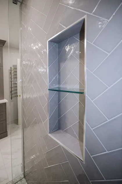 Elegant Grey Tone-on-Tone - Image 9