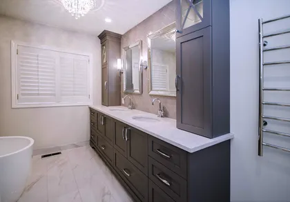 Elegant Grey Tone-on-Tone - Image 13