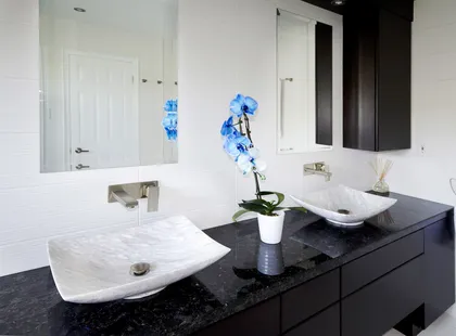 Classic Ensuite with Custom Shower Bench - Image 17