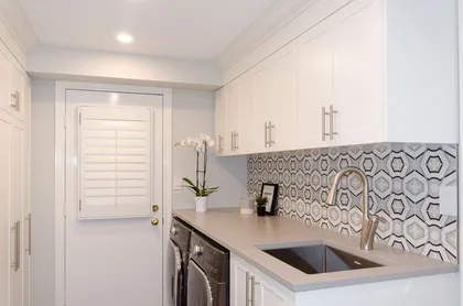 Blue Powder Room - Image 8