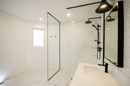 Modern Industrial Bathroom - Image 3