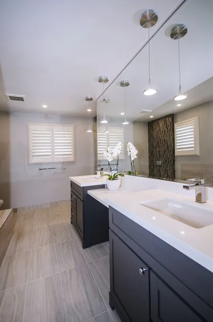 Simple & Elegant Ensuite - Image 4