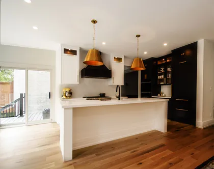 Contemporary Black and White Kitchen Renovation in Pickering - Image 2