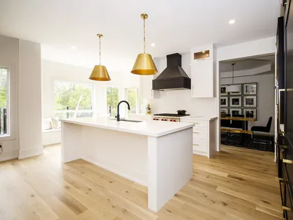 Contemporary Black and White Kitchen Renovation in Pickering - Image 7