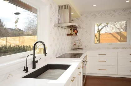 Contemporary Black and White Kitchen Renovation in Pickering - Image 28