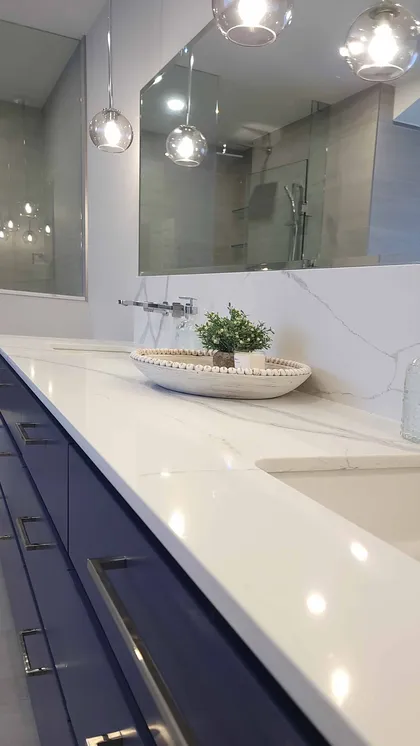 Contemporary Ensuite Retreat With Fireplace - Ajax - Image 9