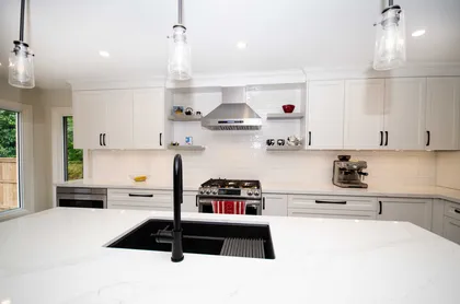 Mid-sized Transitional White Kitchen in Pickering - Image 2