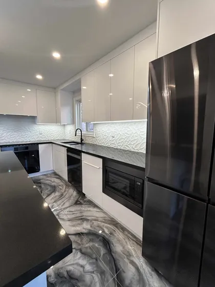 Modern High Gloss Kitchen Renovation in Ajax - Image 2